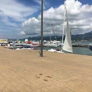 https://apartment-kostava-10.batumihotels.net